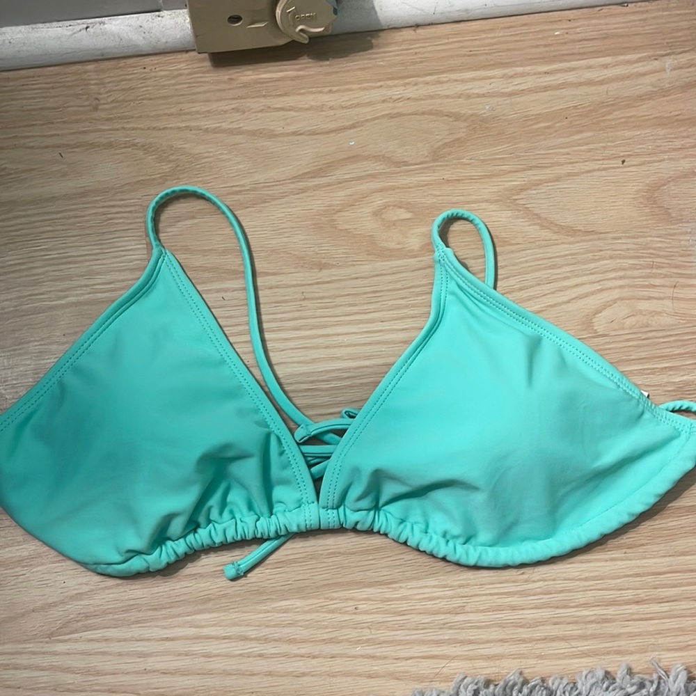 No boundaries/extra large/turquoise/bikini top